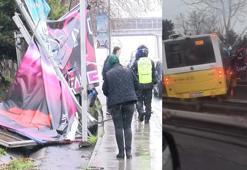 Bahçelievler'de İETT otobüsü yoldan çıkıp reklam panosuna çarptı