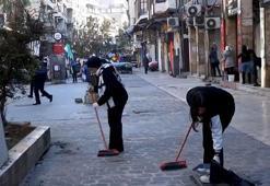 Suriye'nin başkenti Şam'da gönüllüler sokakları temizledi