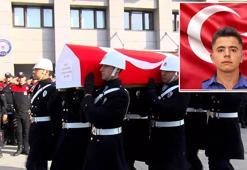 Şehit polis Emirhan Aramış için İstanbul Emniyet Müdürlüğü'nde tören