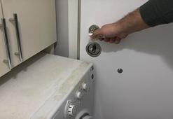 Kağıthane’de çalışır halde bıraktıkları çamaşır makinesi kapının açılmasını engelledi; itfaiye yardıma geldi