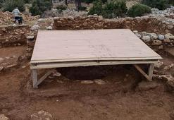 Beçin Antik Kenti'ndeki kazılarda seramik fırınları bulundu