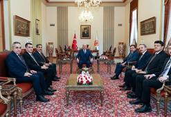 TBMM Başkanı Kurtulmuş, Türkiye Kamu-Sen heyetini kabul etti