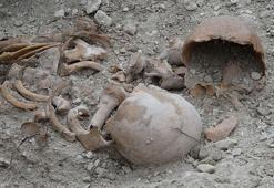 Kanalizasyon kazısında bulunan insan kemikleri çıkarıldı