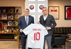 Beşiktaş Başkanı Serdal Adalı'dan TFF Başkanı Hacıosmanoğlu'na ziyaret
