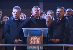 CHP Genel Başkanı Özel Beşiktaş Belediyesi önünde konuştu