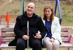 Birbirinin sesinden etkilenen görme engelli çift, 1,5 yıl sonra evlendi