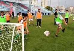 Umut'un sahada futbol oynama hayali gerçek oldu