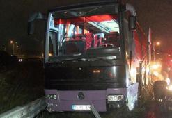 Arnavutköy'de şoförü direksiyon başında kalp krizi geçiren otobüs kaza yaptı; şoför hayatını kaybetti