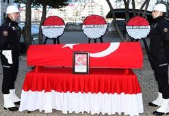 Kalp krizi geçiren polisi memuru hayatını kaybetti