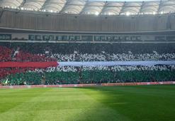 Bursaspor taraftarından Filistin bayraklı koreografi