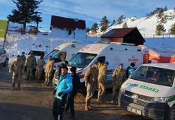 Yaralılar için sahra hastanesi kuruldu