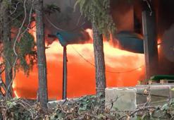 Maltepe'de polyester havuz deposunda yangın