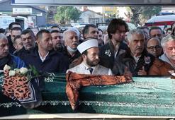 Kartalkaya'da otel yangınında hayatını kaybeden Müge Turan ve kızı son yolculuğuna uğurlandı