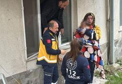 Annesinin yalnız bıraktığı 8 aylık bebeği, polis evden çıkardı