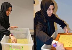 Atık kağıtları dönüştürüyorlar