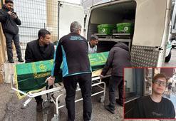 Yurtta, banyoda ölü bulunan Eren'in cenazesi İstanbul'a gönderildi