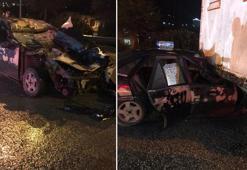 Otomobil, TIR'a arkadan çarptı; 1'i ağır, 3 yaralı