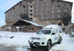 Kartalkaya'da yanan otelin çevresinde güvenlik çemberi