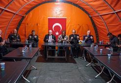 Bakan Güler'den, Şehit Astsubay Üstçavuş Akıncı'nın baba evine taziye ziyareti