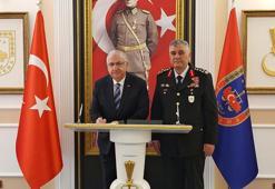 Bakan Güler, Jandarma Genel Komutanı Orgeneral Çardakçı'yı ziyaret etti