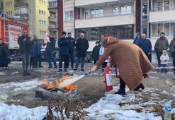 Site sakinlerinden gönüllü yangın tatbikatı