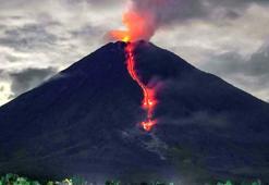 Endonezya'daki Semeru Yanardağı’nda patlama