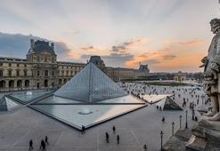 Louvre Müzesi yenilenme sürecine girecek