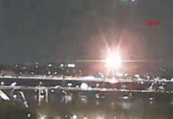 ABD'de helikopter ile çarpışan yolcu uçağı nehre düştü