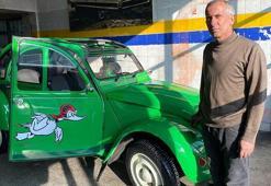 Klasik otomobilleri hurdadan alıp, orijinal haline getiriyor