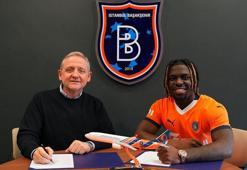 Başakşehir, İrlandalı Festy Ebosele ile 3.5 yıllık sözleşme imzaladı