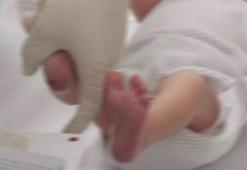 Yenidoğan taramasına sokulmayan bebeğin ailesi için suç duyurusu