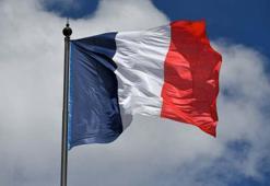 Fransa, 2025 bütçesini oylamaya sunmadan geçirecek