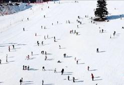 Uludağ’da tatilciler sömestirin son gününde pistlere akın etti