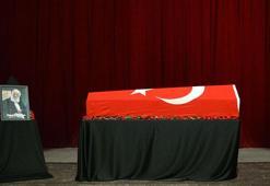 Kaligrafı ustası Etem Çalışkan için memleketi Mersin'de tören