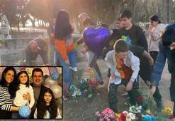 Kartalkaya'daki otel yangınında ölen Doğan ailesi, okulların açıldığı ilk gün mezarları başında anıldı
