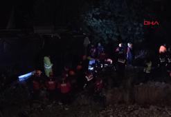 Yolcu otobüsü uçurumdan yuvarlandı: 10'u ağır, 28 yaralı