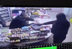 'Evime gelme' diyen eniştesini tabancayla yaraladı, o anlar kamerada