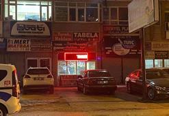 Ankara'da komşu esnaflar arasındaki kavgada 3 kişiyi bıçakladı