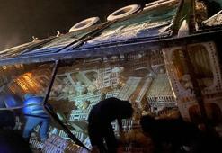 Bolu'da canlı tavuk yüklü kamyon devrildi; sürücü yaralandı, yüzlerce hayvan öldü