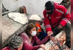 Depremde ekibiyle yüzlerce kişiyi enkazdan sağ çıkaran dernek başkanından duygusal paylaşım