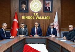 Bingöl'de ağır ve orta hasarlı 5 bin 153 yapı yıkıldı