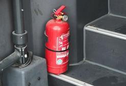 Servis veya otomobilde yangın çıkarsa yapılması gerekenler