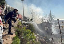 Yangından pencere camını kırarak kurtuldu; ev küle döndü