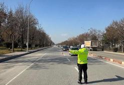 3 milyon 145 bin araçta denetim; 487 bin 127 araca/sürücüye ceza