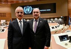 Bakan Uraloğlu, Uluslararası Yol Federasyonu Başkanı Mandalozis ile bir araya geldi