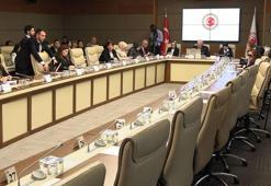 Zahide Yetiş'in katıldığı komisyona CHP'liler katılmadı, DEM Partililer salonu terk etti