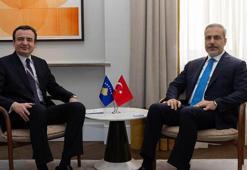 Bakan Fidan, Kosova Başbakanı Kurti ile bir araya geldi