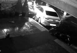 Esenyurt'ta otomobil 4 motosiklete çarpıp kaçtı; kaza kamerada