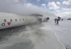 Kanada'da yolcu uçağı iniş sırasında kaza yaptı