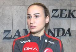 Milli futbolcu Arzu Karabulut: İlk 2 maçı galibiyetle bitirip 6 puanla en üst sırada olmak istiyoruz